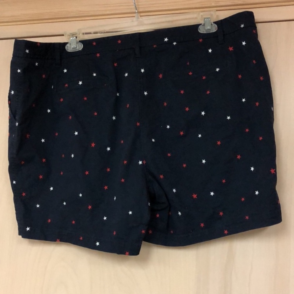 Talbots⭐️Star Embroidered Shorts. EUC. Dark Navy Blue. Women Size 20. - Picture 2 of 6
